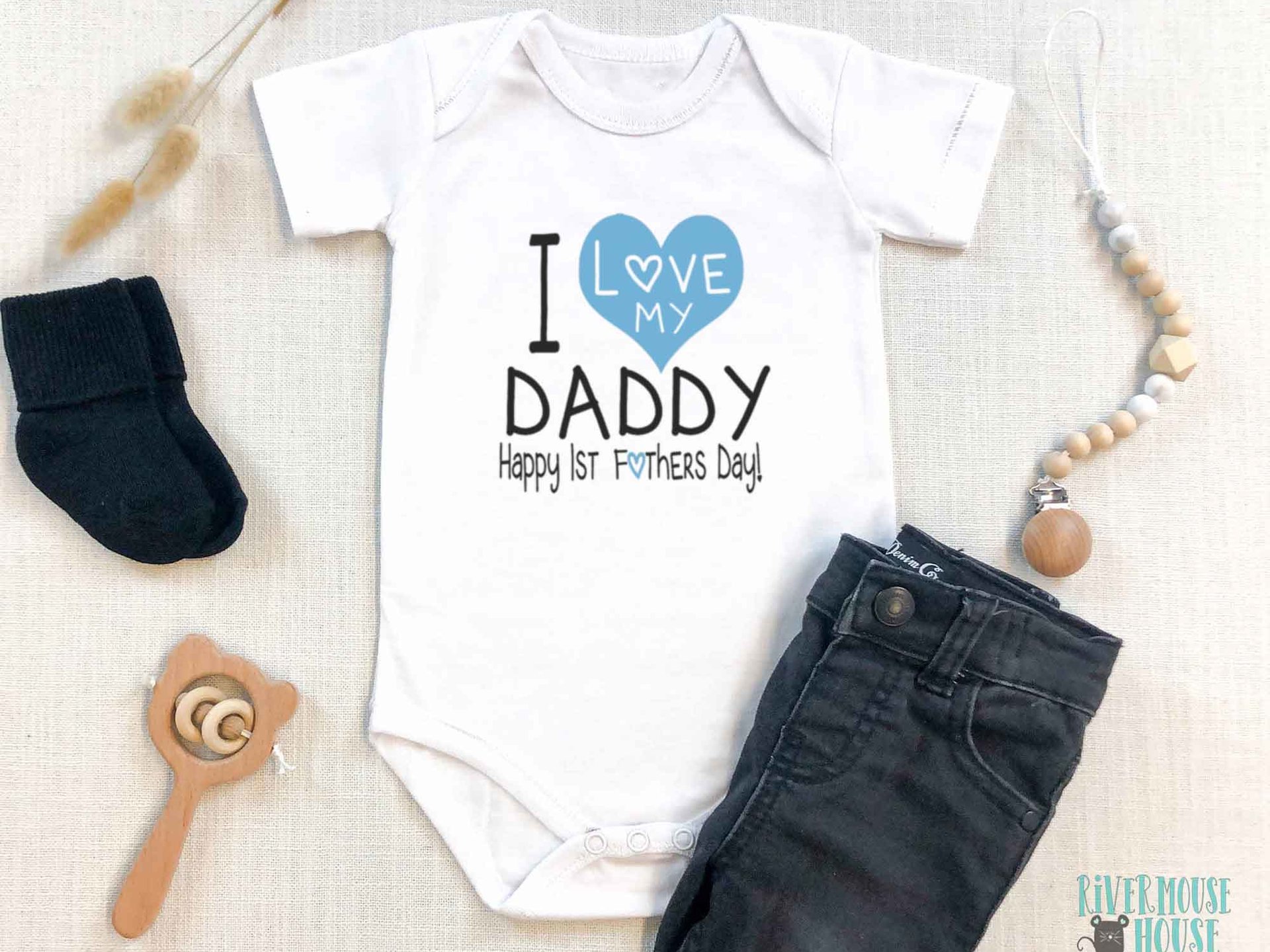 I Love my Daddy, Happy 1st Fathers Day Baby Bodysuit