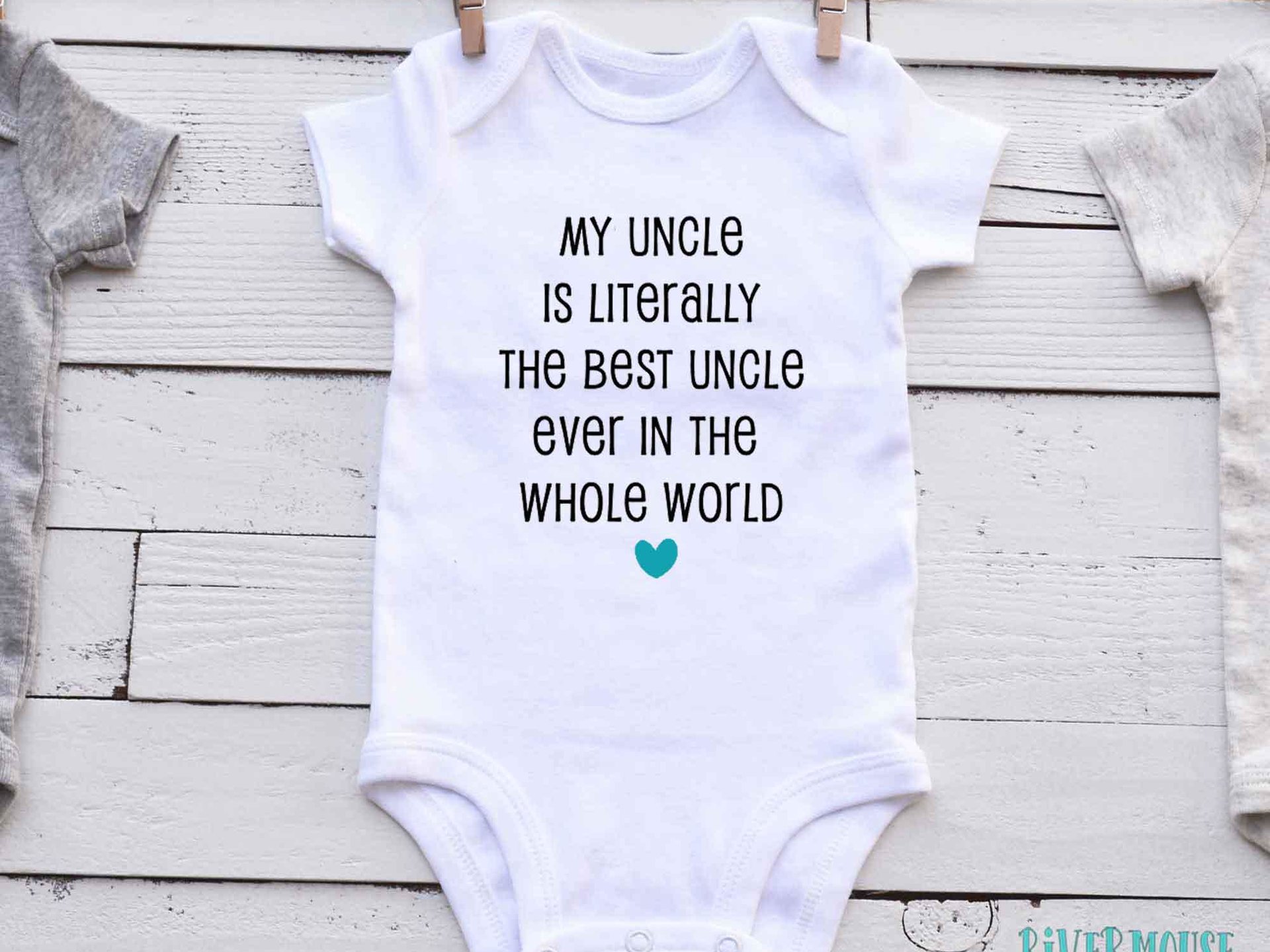 Best ever baby bodysuit literally in the whole world. Add your personalised name to suit Mum & Dad, Aunty, Uncle, Cousins, Grandparents etc