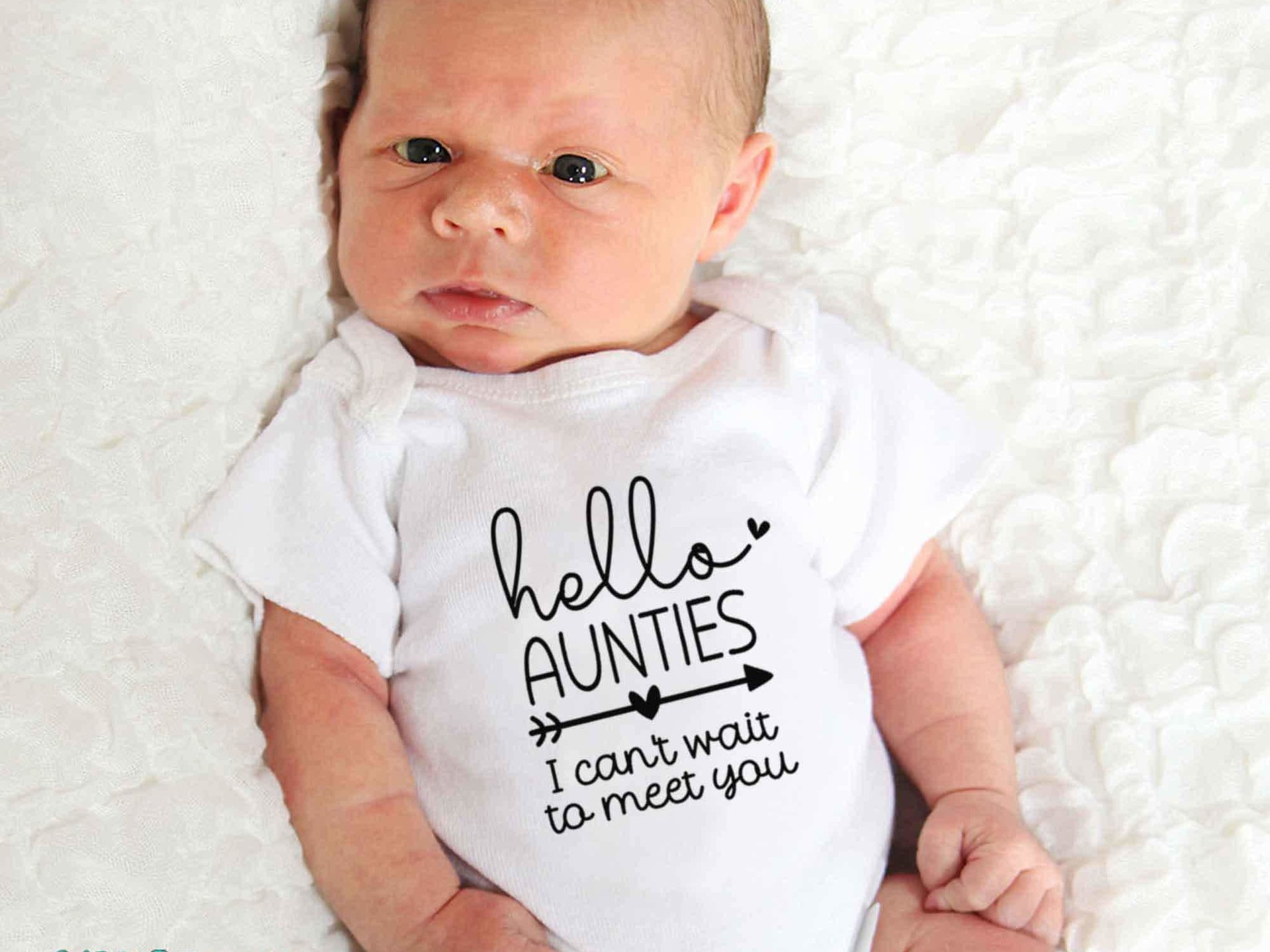 Hello Baby pregnancy announcement personalised bodysuit, I can't wait to meet you custom newborn birth reveal